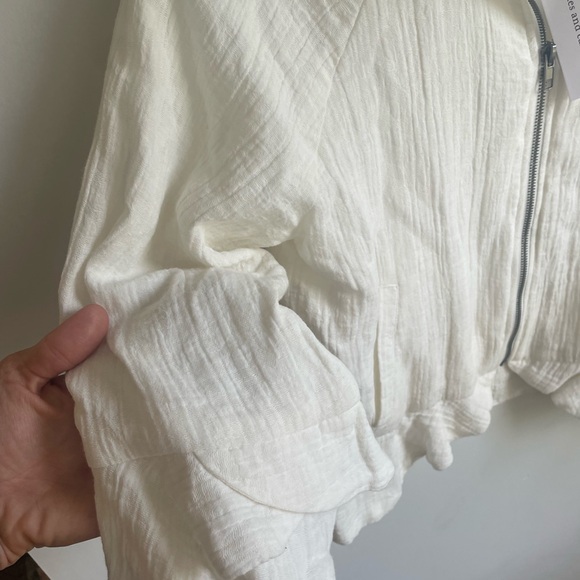 Cupcakes and cashmere NWT Oatmeal Franklin Ruffle Jacket Small (J) - Picture 5 of 10